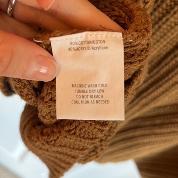 Women’s loose, knit sweater - Picture 5 of 5